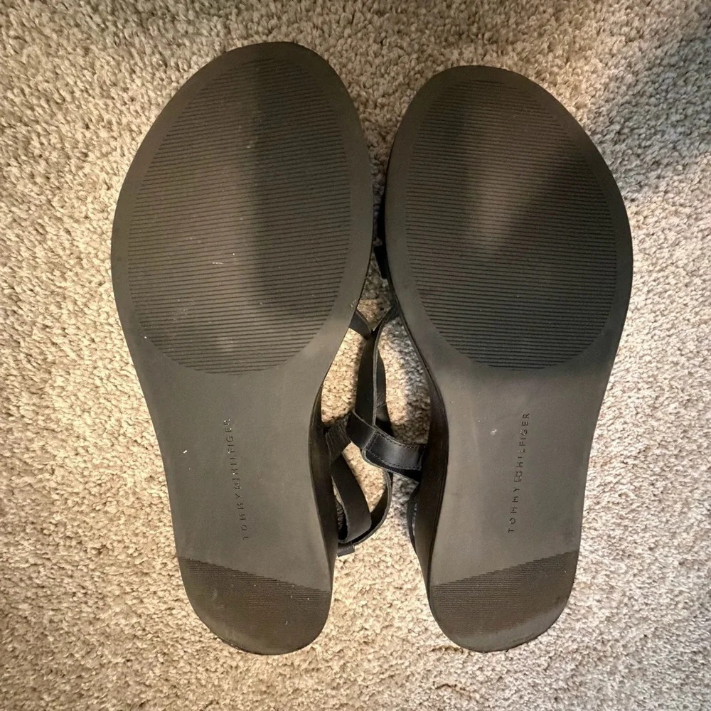Tommy Hilfiger Black Platform Strappy Sandals for Women